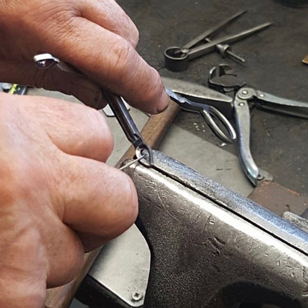 Finishing and polishing